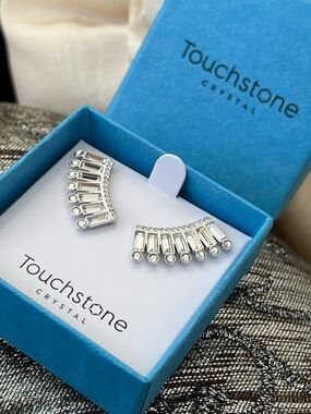 Touchstone Swarovski Crystals  Exotic Fan Earrings BNIB $79 Retail Value